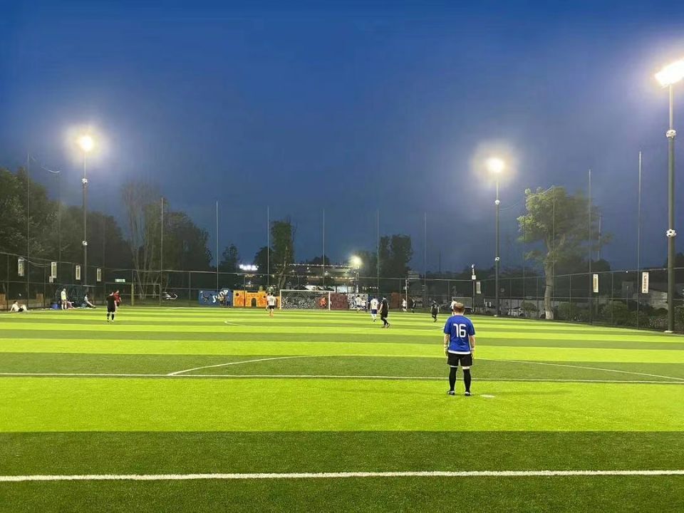 soccer-field-lighting-5