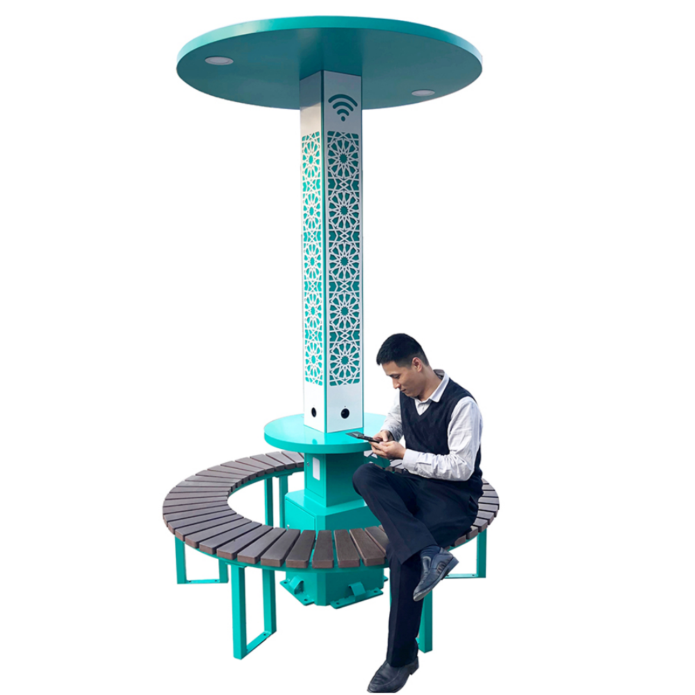 OMNITABLE Solar Charging Station