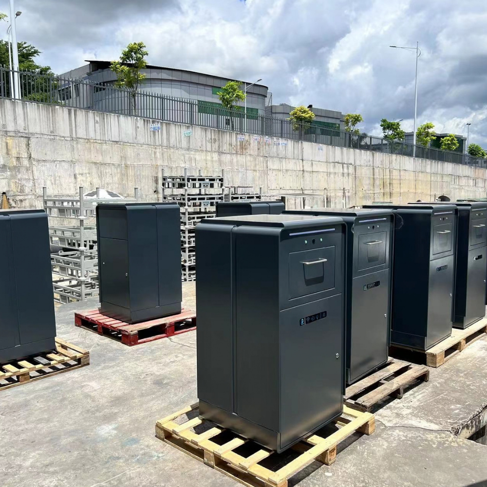 OMNIBIN Solar Smart Trash Container